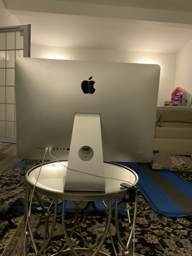 Apple iMac 21.5 "inch" Desktop - ME086LL/A (August, 2013) - Afbeelding 2 van 10
