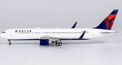 1:400 NG Models Delta Air Lines Boeing 767-300ER N173DZ