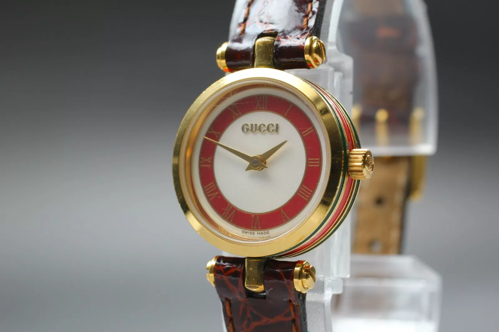 Montre à quartz femme vintage ?Exc+5? Gucci 2000L or rouge sherry du JAPON