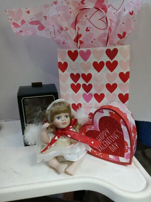 VALENTINE Angel winged 7'' Doll W/heart Bx Jointed Posable Sits Gift bag tissue