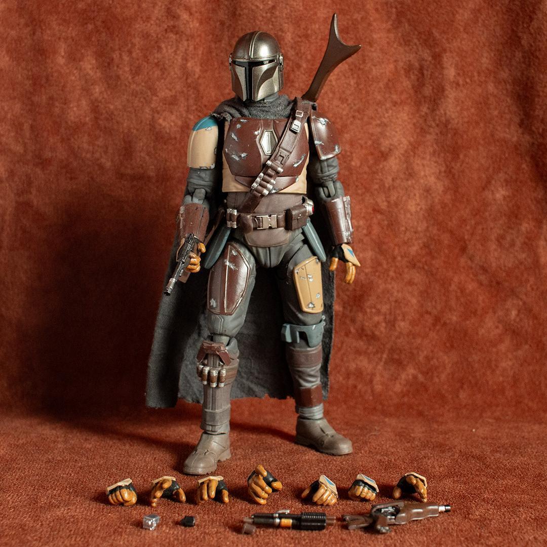 THE MANDALORIAN Ver.2.0 (完成品)未開封 Mafex No.200 The Mandalorian Ver.2.0 (Completed