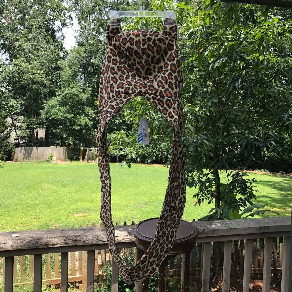 NUEVO Adidas Originales ObyO Jeremy Scott JS Leopardo Capucha Snood Bufanda Chal Z33096 Foto 3 de 4