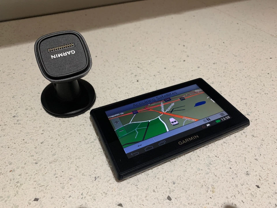 Garmin Fleet 670 Truck Advance GPS SatNav, Free Lifetime Map Update+Traffic NFC - image 4 of 4