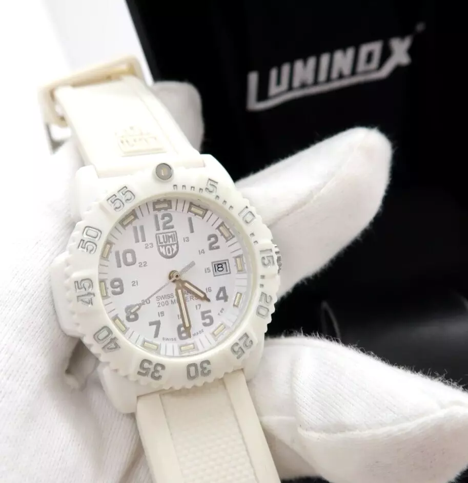 LUMINOX Navy Seal Colormark Dive White Dial Silicone 3057.WO UNISEX WATCH R8-05