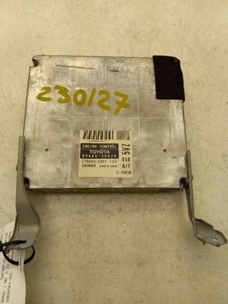 01 TOYOTA 4 RUNNER SR5 ECU ELECTRONIC CONTROL MODULE 89666-35420 Foto 2 de 4