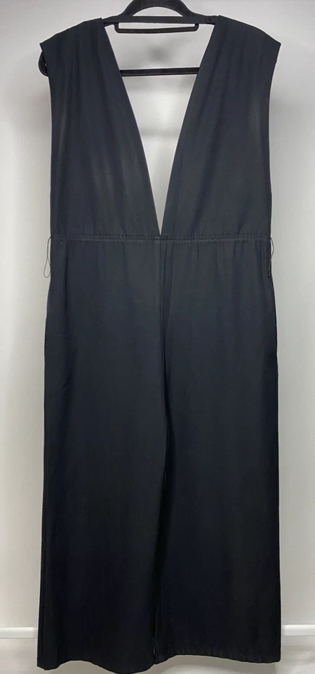 Moochi NZ Women's Small Sleeveless Deep V-Neck Wide Leg Cojett Jumpsuit Black - Image 4 of 4