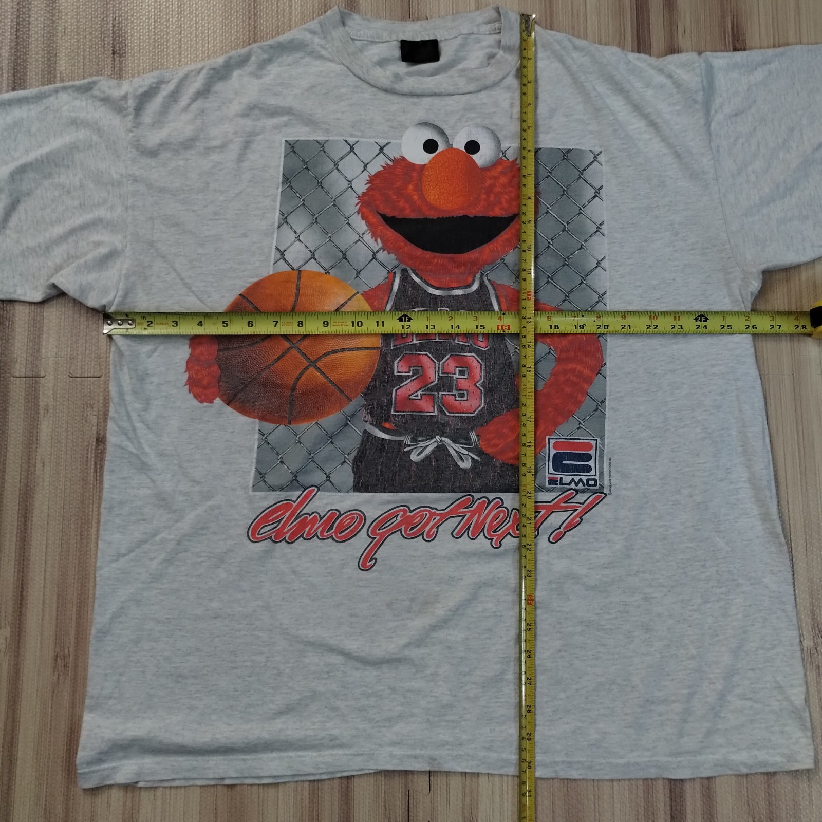 T shirt Elmo Vintage Rara Sesame Street Elmo Got Next Basketball Fila Logo XXL