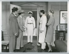 THE KID FROM BROOKLYN 8x10 b/w Press Photo / Scene with Danny Kaye THE KID FROM BROOKLYN 8x10 b/w Press Photo / Scene with Danny Kaye