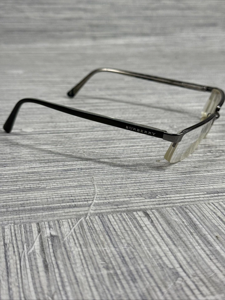 Burberry 52 16 140 Italy Designer Eyeglasses - Frames Only - Image 2 of 4