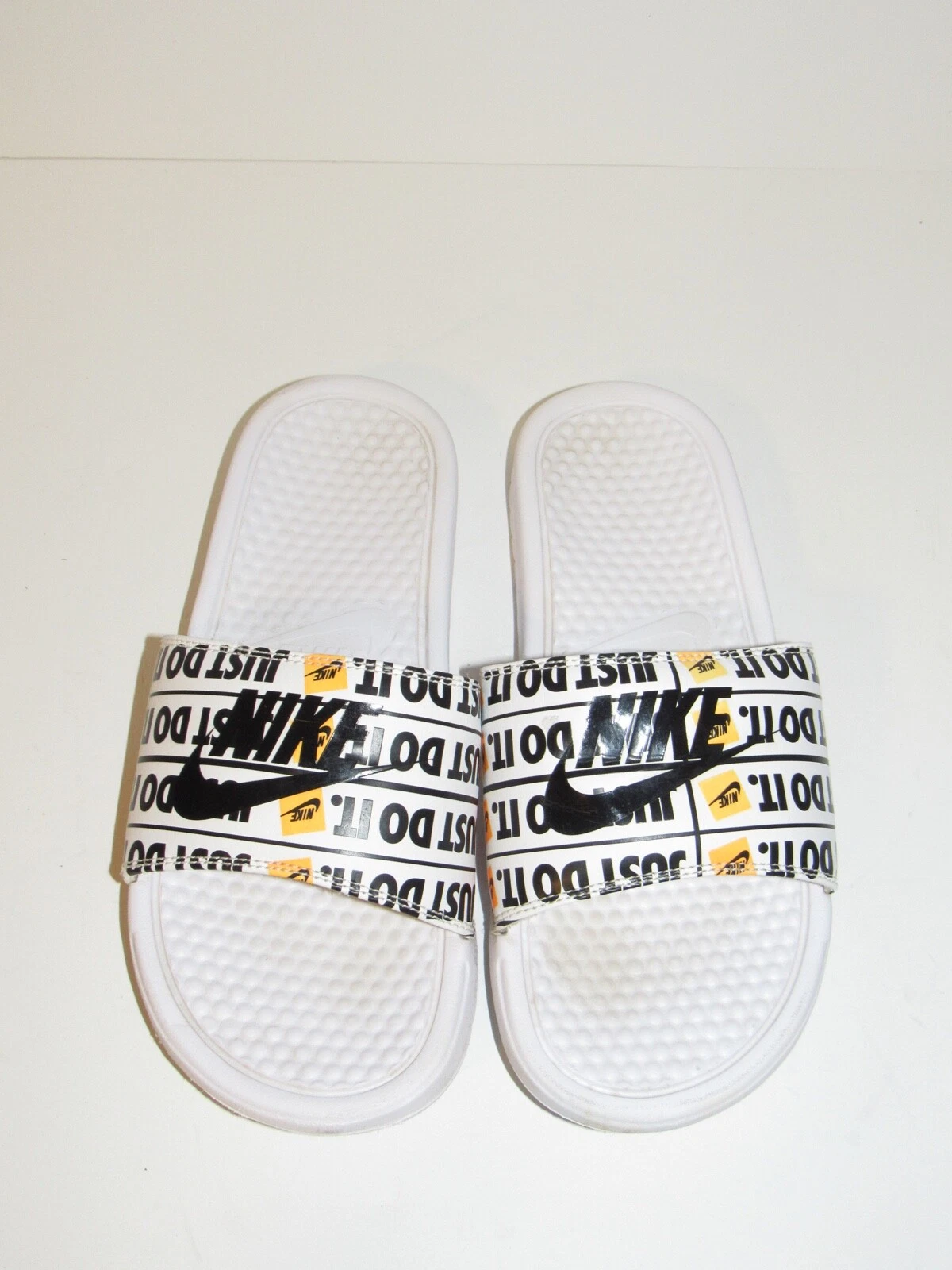 Sandali Nike Benassi JDI Just Do It Print Slides bianco nero 631261 102 uomo 7