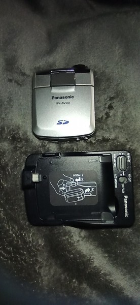 Videocámara Panasonic SV-AV30
