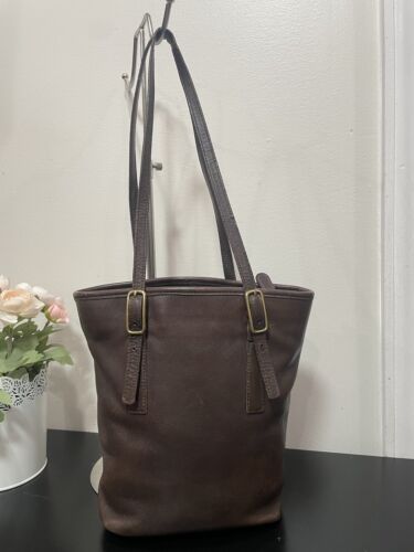 Coach Bucket Legacy Classic Handbag Brown Leather 