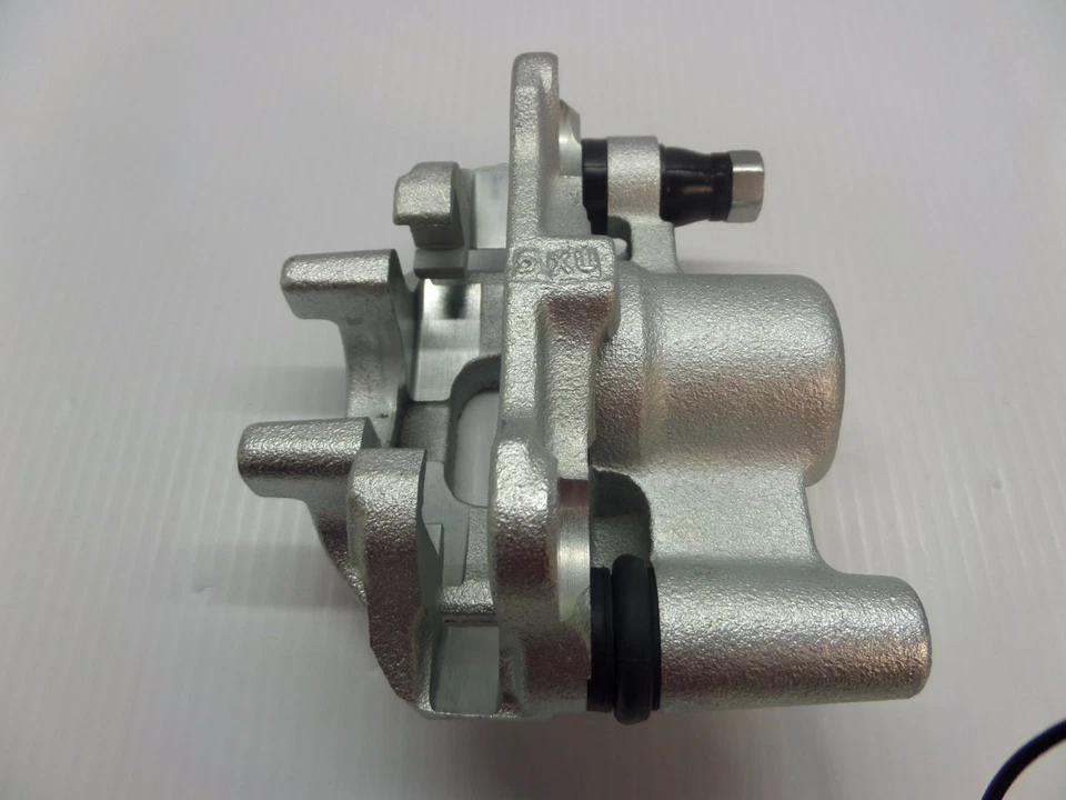 Juego de pinzas de freno traseras Scion tC 2005-2010 originales OEM OE Foto 3 de 4