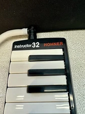 HOHNER keyboard harmonica Instructor 32 Airboard W/Original  Case & 1 Mouthpiece