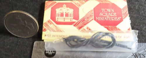 Bulb Candle Clear 12V 2 Cord Lighting Light Electrical AS IS 1:12 Mini T8531 - Picture 3 of 4