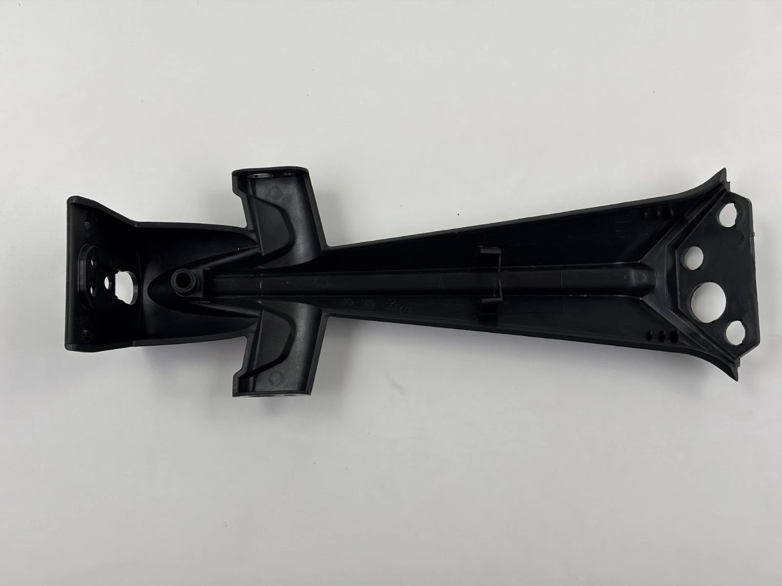 T2302024 | Triumph | Upper Number Plate Hanger