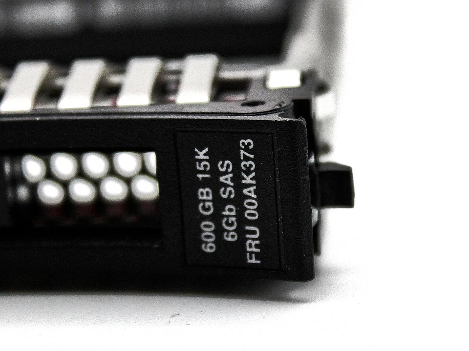 IBM 00AK373 600GB 15K 12GB SAS HDD (AC52) - Image 2 of 4