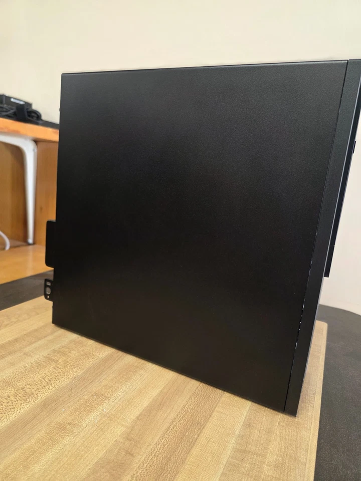 Dell 3050 OptiPlex Intel Core i5 7th gen, 8GB RAM, 256GB SSD, Win 11 Computer - Image 4 of 4