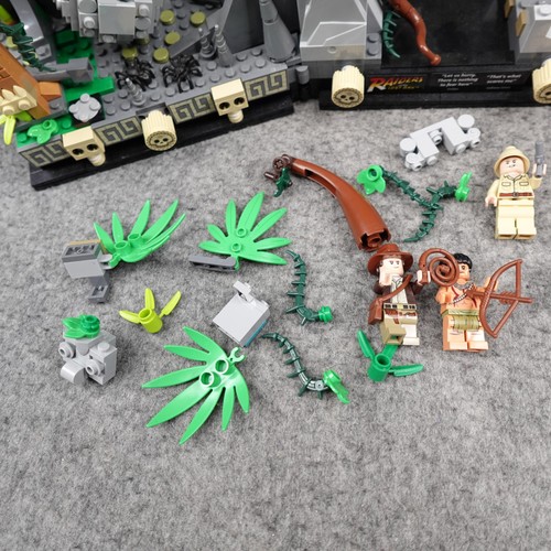 LEGO 77015 Indiana Jones Temple of the Golden Idol Raiders of the Lost Ark Set - Picture 6 of 16