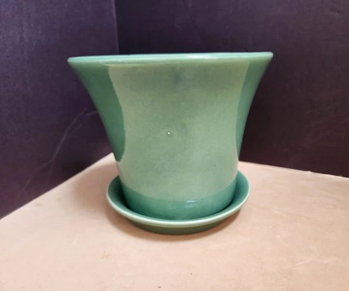 BAUER POTTERY Los Angeles GREEN Flower Pot #5 & Underplate #4