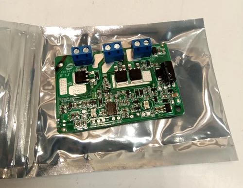 Lumiax Shine05 V3.1.1 2.03.2.5.0033 Solar Charge Controller Circuit Board 12V 5A