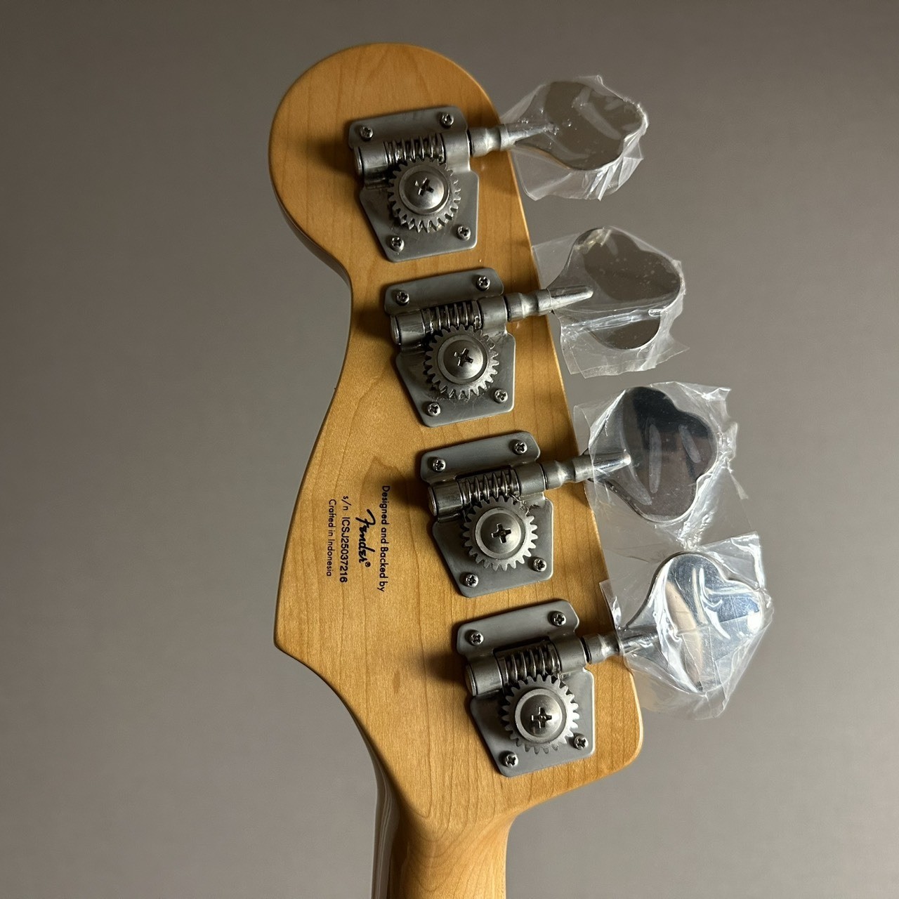Squier Fender Classic Vibe '60s Jazz Bass Fretless 3-Color Used