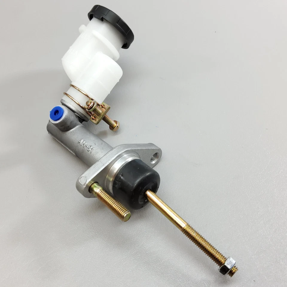 Brand New AMS Automotive M0538 Clutch Master Cylinder Fits 99-05 Sonata +More - Image 4 of 4