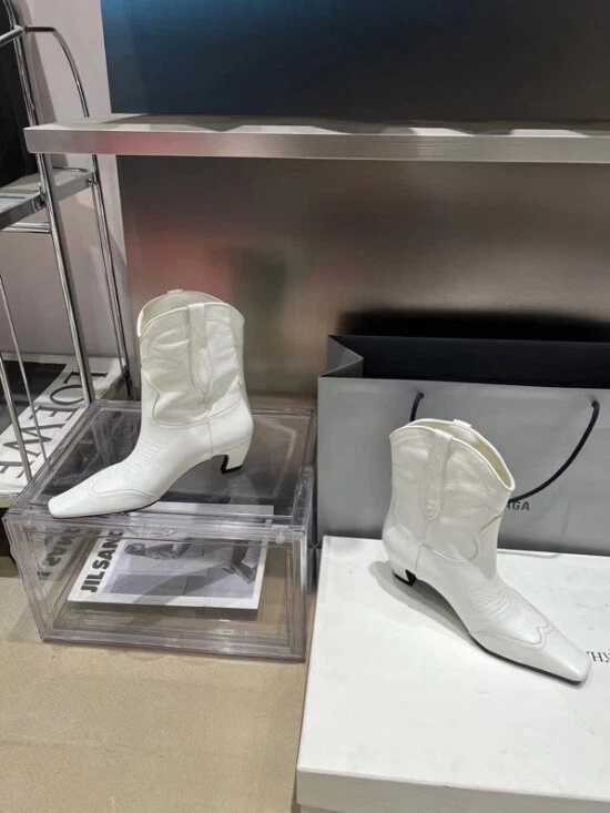 KHAITE Botas de Vaquero Occidentales Cabeza Cuadrada Cuero Retro Tacón Medio Botas Cortas Mujeres Foto 4 de 4