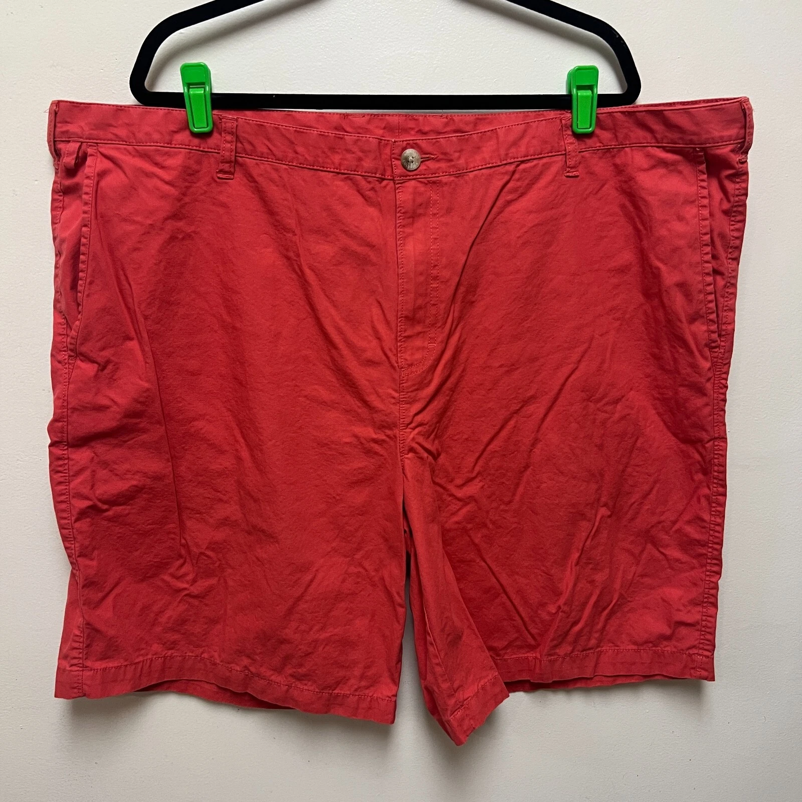 Columbia PFG Golf Active Hot Pink Fishing Shorts Men's size 48 Outdoor Hike
