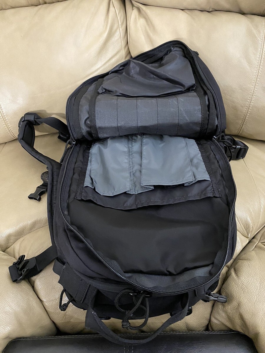 美品 camelbak HAWG 旧タイプ ブラック 美品 camelbak HAWG 旧タイプ ブラック - メルカリ