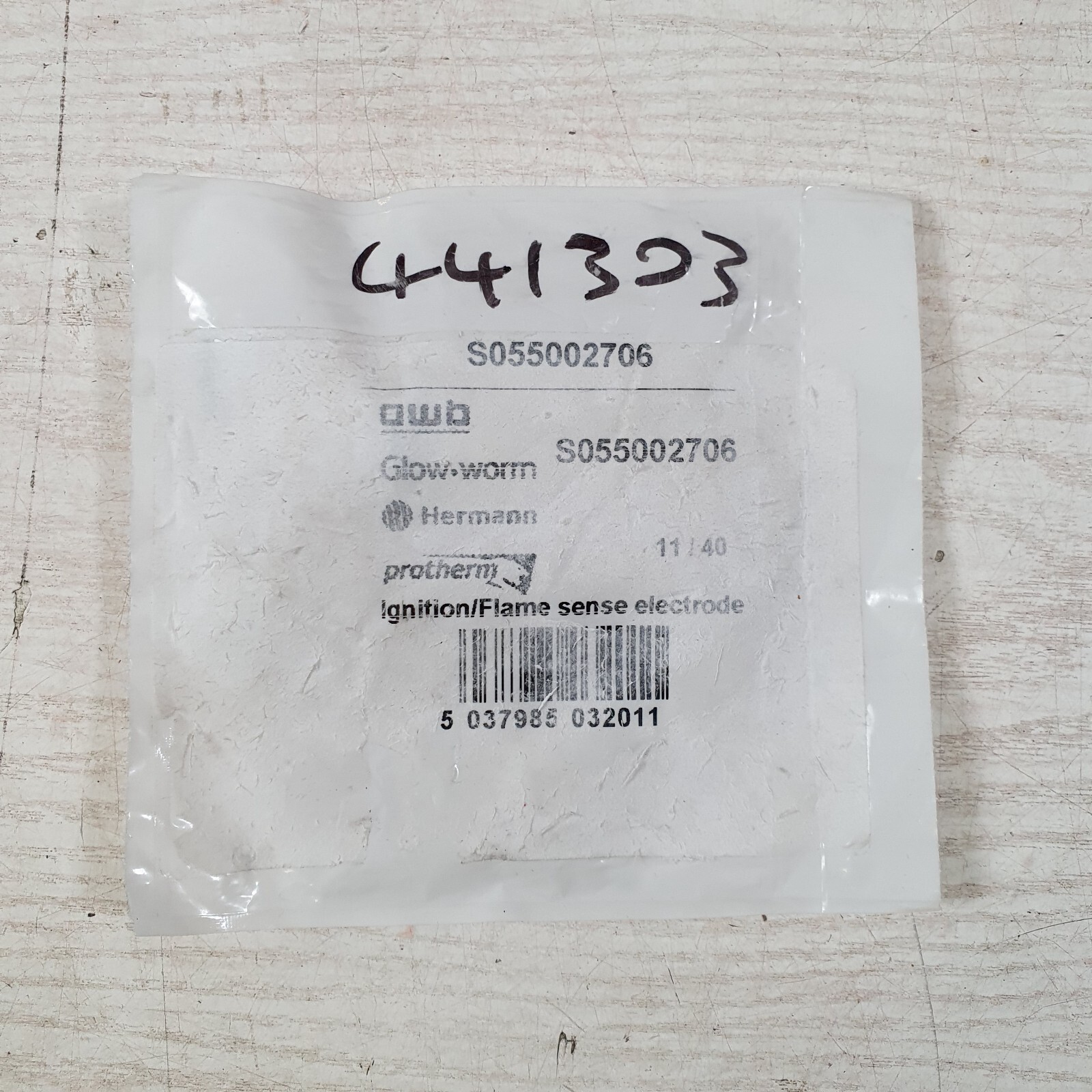Glow-Worm S055002706 Ignition / Flame Sense Electrode   - S68