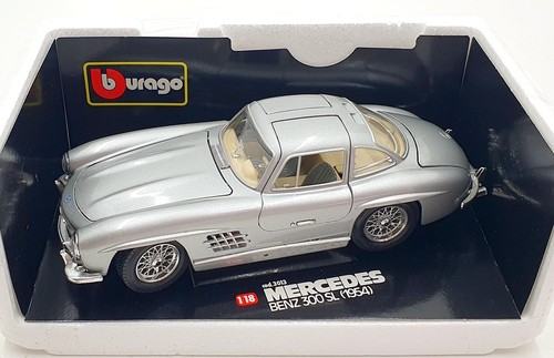 Burago 1/18 Scale Diecast 3013 - 1954 Mercedes Benz 300 SL - Silver/Cream Int - Picture 4 of 5