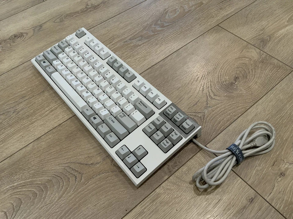 TOPRE CORPORATION REALFORCE R2TL-USV-IV AHBZ02 US layout Mechanical 87 keys - Image 4 of 4