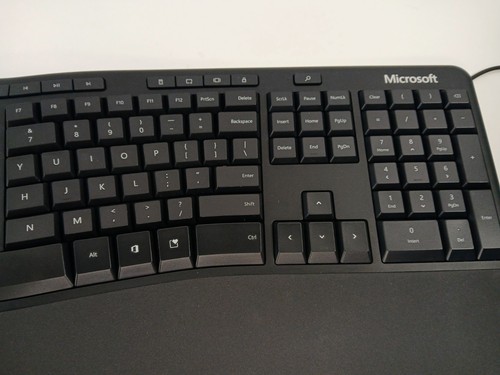 Microsoft Model 1878 Wired Ergonomic USB Keyboard - Open Box - 第 9/14 張圖片
