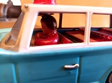 Red China ’70 Tin Toy ME 752 “Rescue Car with Driver”, 23 cm, made in China, vg