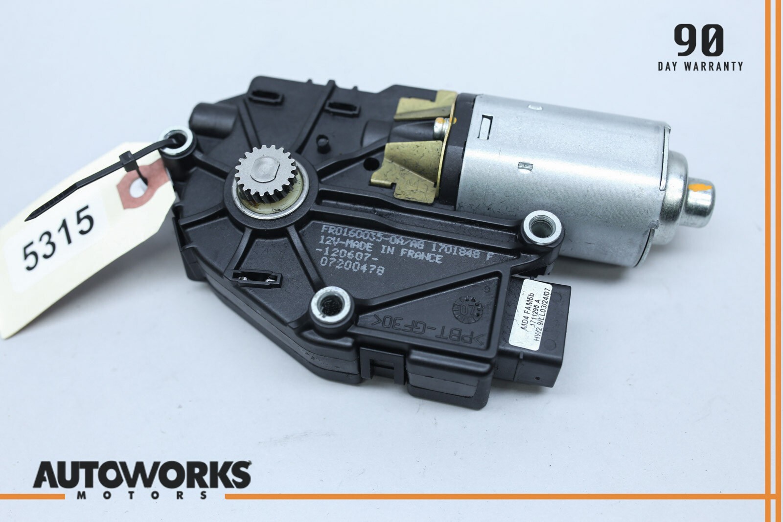 03-12 Maserati Quattroporte M139 Roof Sunroof Sun Roof Moon Motor OEM