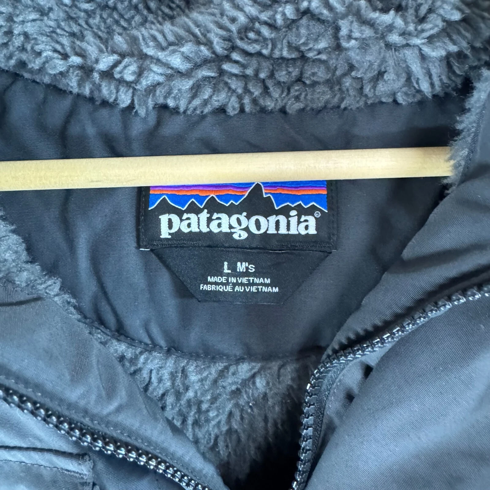 patagonia isthmus hooded quilted lining full zip jacket