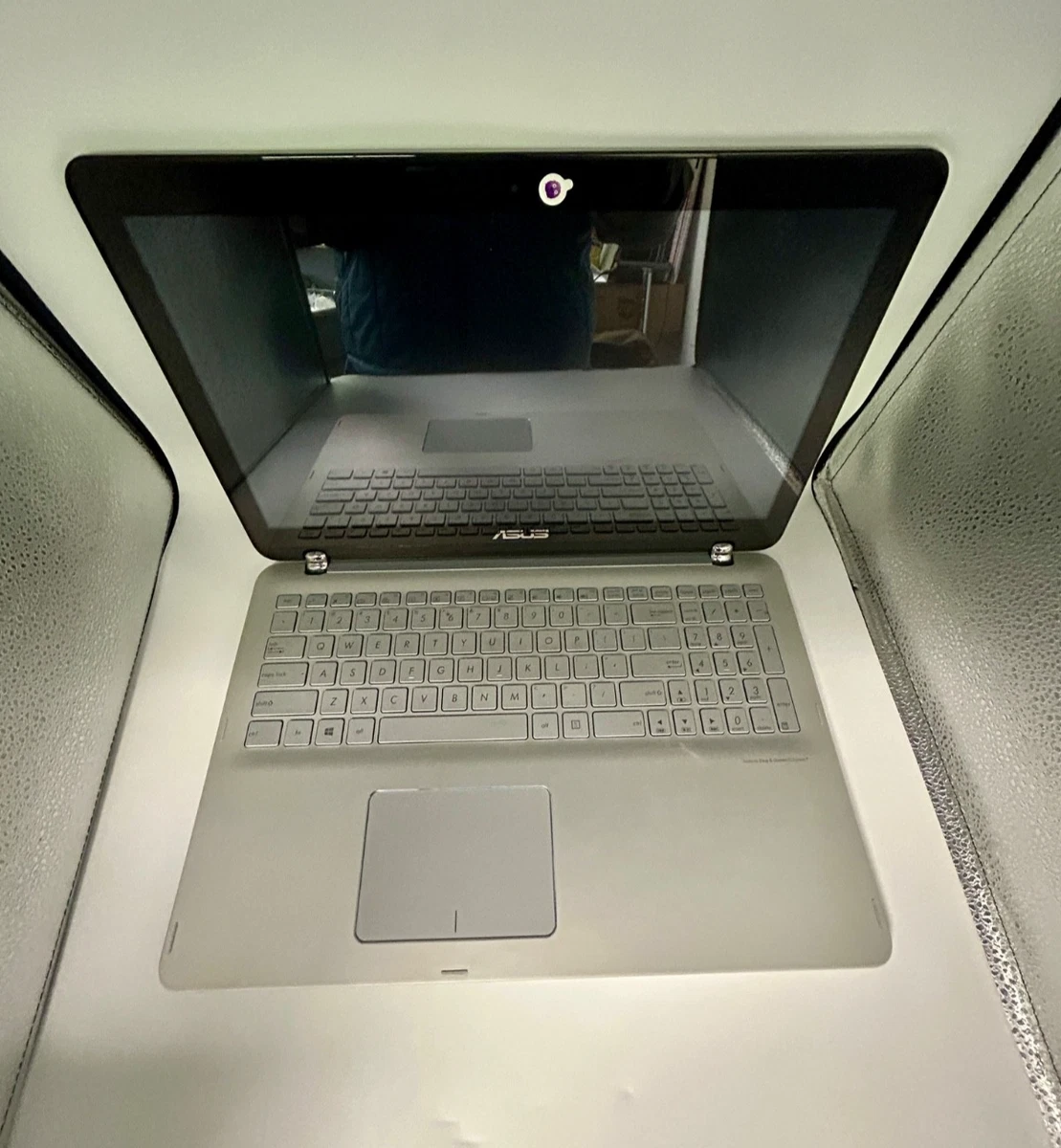 ASUS ノートパソコン 本体 Core i5 7th Gen ASUS Intel Core i5 7th Gen. PC Laptops & Netbooks 2.50-2.99 GHz