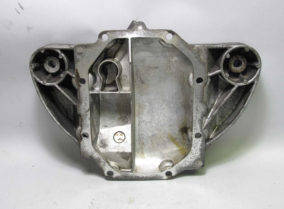 Placa de cubierta trasera diferencial transmisión final BMW E39 540i M62 V8 TIPO 220K de fábrica Foto 2 de 3