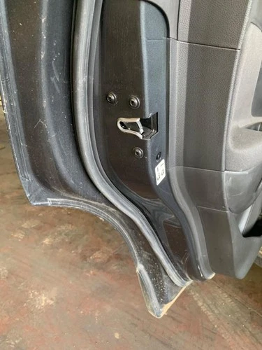 Serrure Porte Arrière Gauche pour OPEL MOKKA X Selective Start/Stop 2017 561975 - Foto 1 di 7