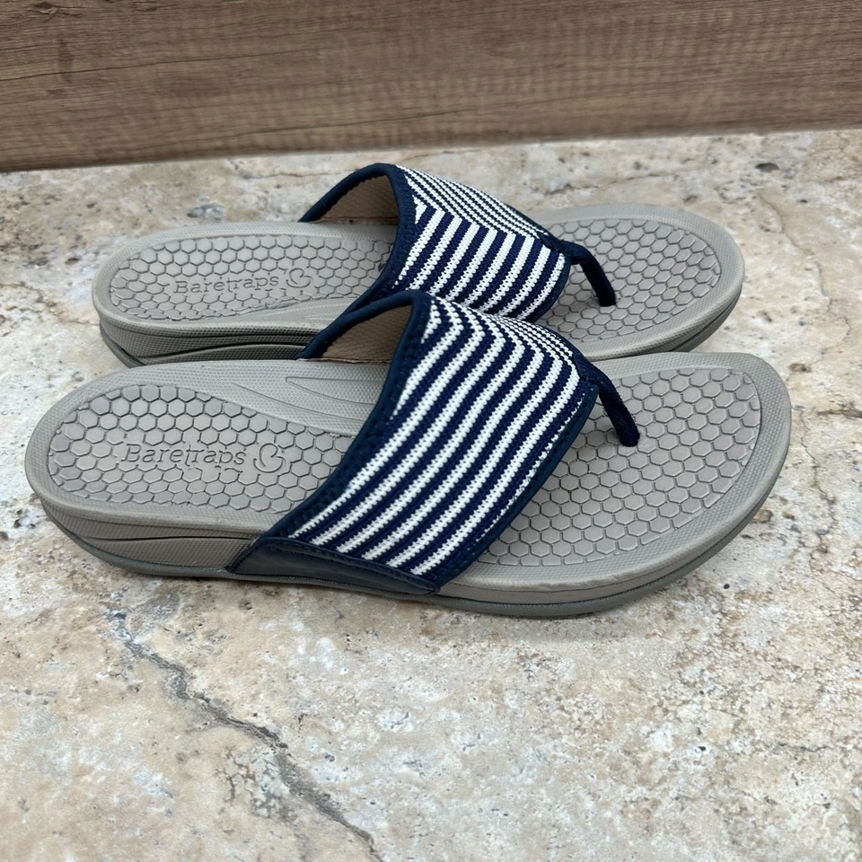 Sandalias Baretraps Mujer Talla 8M Azul Marino/Blanco Dasie Slides Cuña Tanga Rayas Foto 3 de 4
