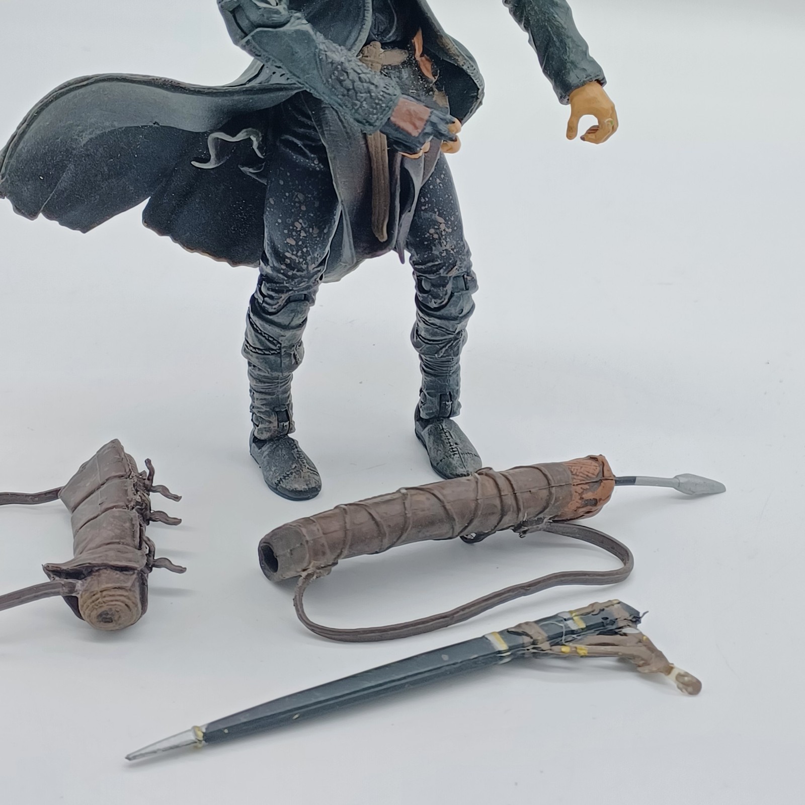 LORD OF THE RINGS ARAGORN REAL ARROW LAUNCHING ACTION FIGURE TOY BIZ FELLOWSHIP image 3