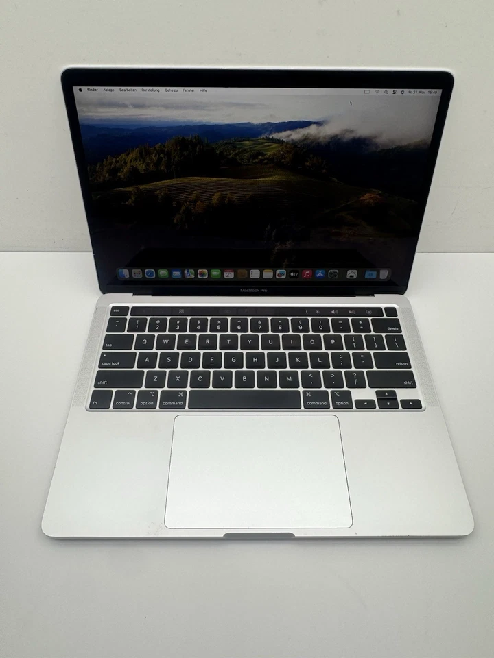 Apple MacBook Pro 13,3 Zoll (256GB SSD, Intel Core i5 8. Gen, 3,90 GHz, 8GB)..., Foto 2 von 5