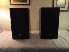 M Monitor Audio pair silver 31