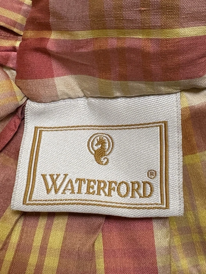 Conjunto de travesseiros decorativos 100% seda Waterford QUEEN rosa ouro amarelo xadrez - Imagem 4 de 4