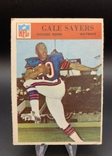 1966 Philadelphia - Gale Sayers #38 RC GD-VG