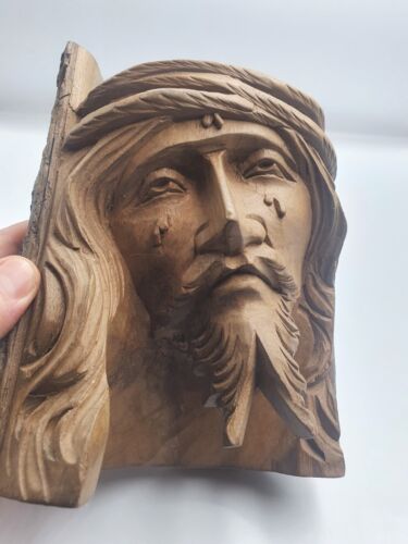 Vintage Wooden Hand Carved Jesus Christ Statue - Picture 4 of 12