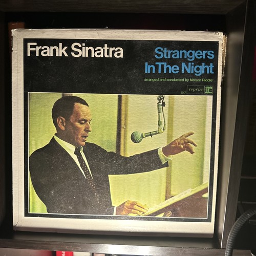 FRANK SINATRA • Strangers In The Night • F 1017 • Mono 12” Vinyl Record LP • - Imagen 11 de 15