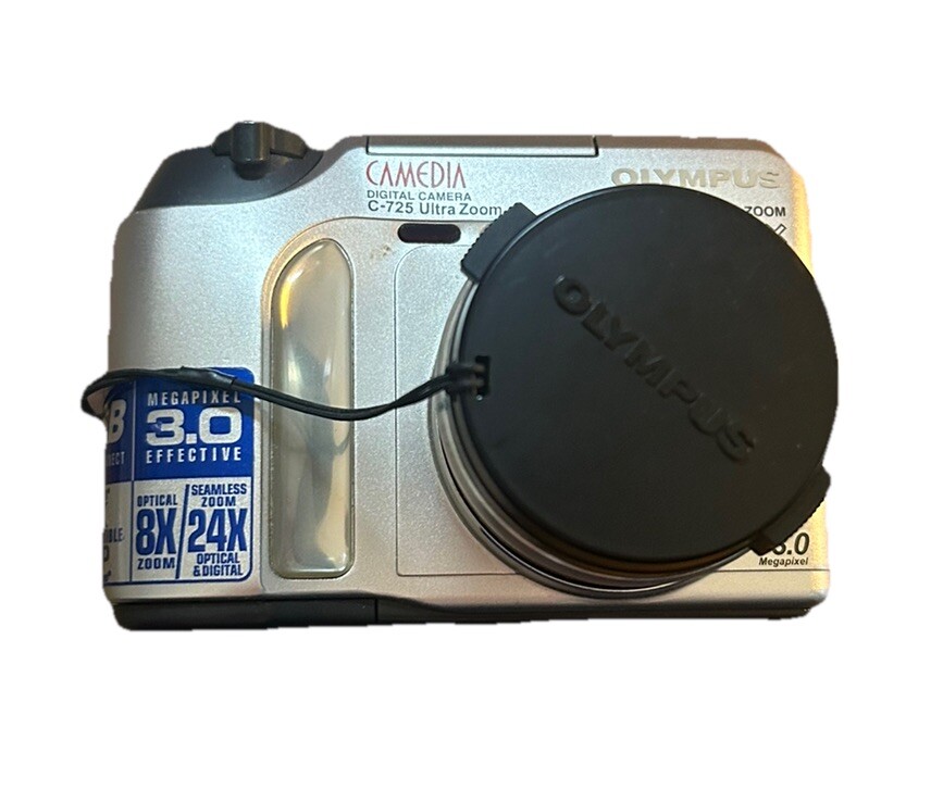 Olympus CAMEDIA C-725 Ultra Zoom 3.0MP Digital Camera Olympus CAMEDIA C-725 Ultra Zoom 3.0MP Digital Camera