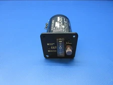 KS Avionics 49-97 EGT Mixture Mizer Monitor 14v P/N A001 TESTED (0325-1586)